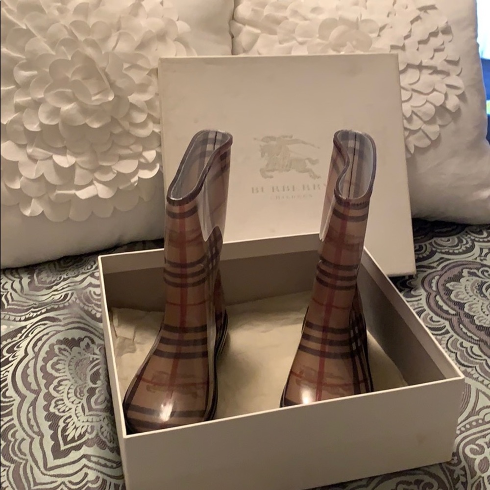 Authentic Burberry Rain Boots (Kids)